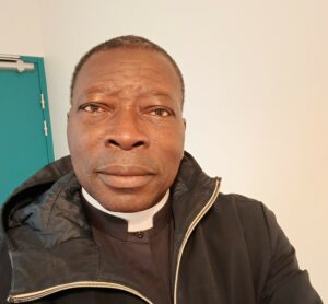 Abbé Paul a véci la session Aimer dans la durée de Vivre et Aimer